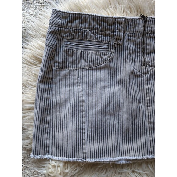 Vintage American Eagle Outfitters Denim Skirt 4 Railroad Striped Exposed Zip - Picture 5 of 12